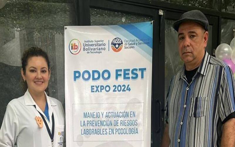 Estudiantes de Podología del ITB participan en el Podofest UniExpo 2024.