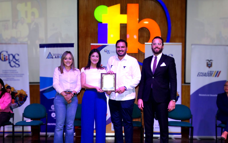 Conoce más detalles de la Ceremonia de Premiación de la Gran Final del Concurso Intercolegial   "¡Quién Sabe, Participa!" 