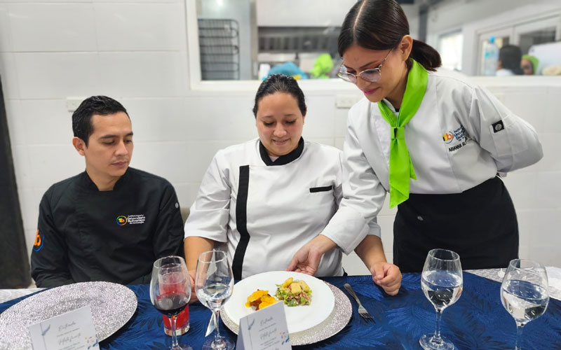 Estudiantes de Gastronomía del ITB presentan “Fusion Girls"