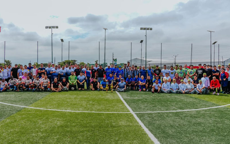 ITB y UBE celebraron a los padres con deporte, alegría y reconocimientos 