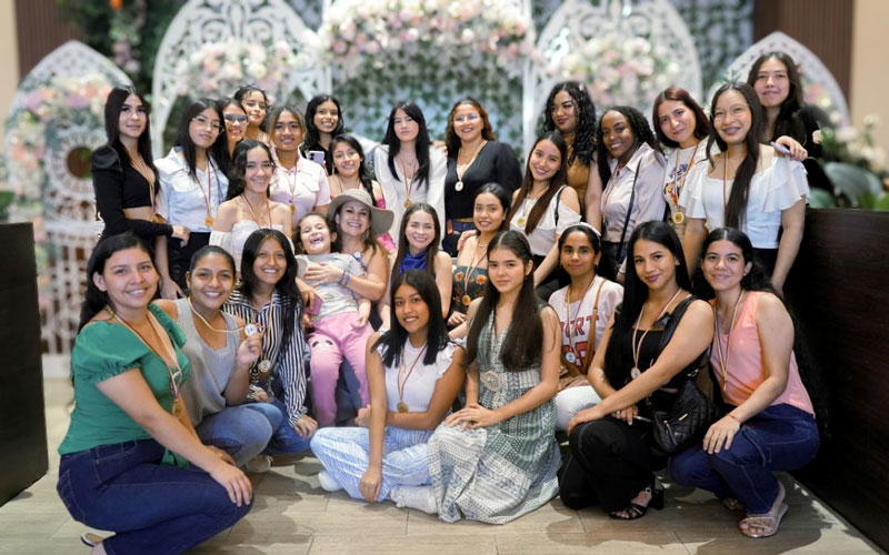 Ganadoras de Campaña “Somos Imparables” disfrutaron su premio