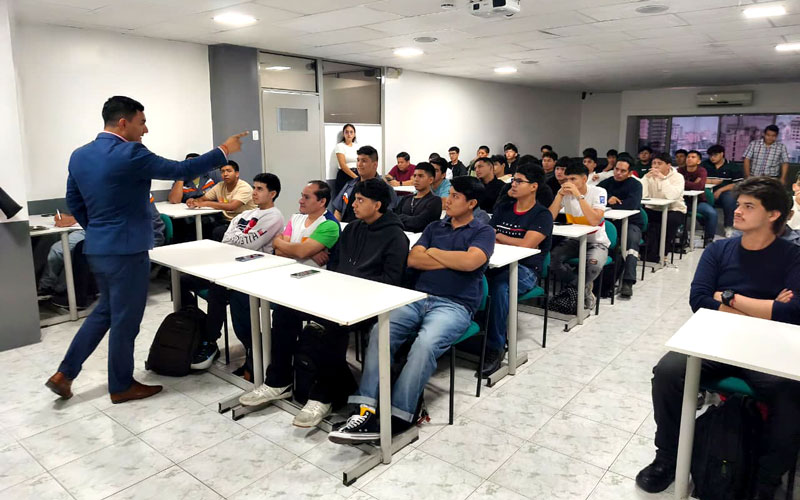 ITB fortalece las Habilidades Blandas en sus estudiantes de FATV.