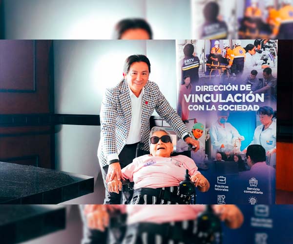 ITB recibe reconocimiento y entrega silla de ruedas eléctrica a beneficiaria