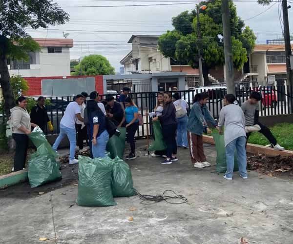 Estudiantes de FACES impulsaron la minga “Huellas que transforman”