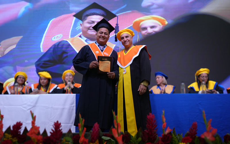 ITB invistió a más de 270 nuevos profesionales en la Segunda Jornada de Graduación de la FASSS - Promoción 2025.